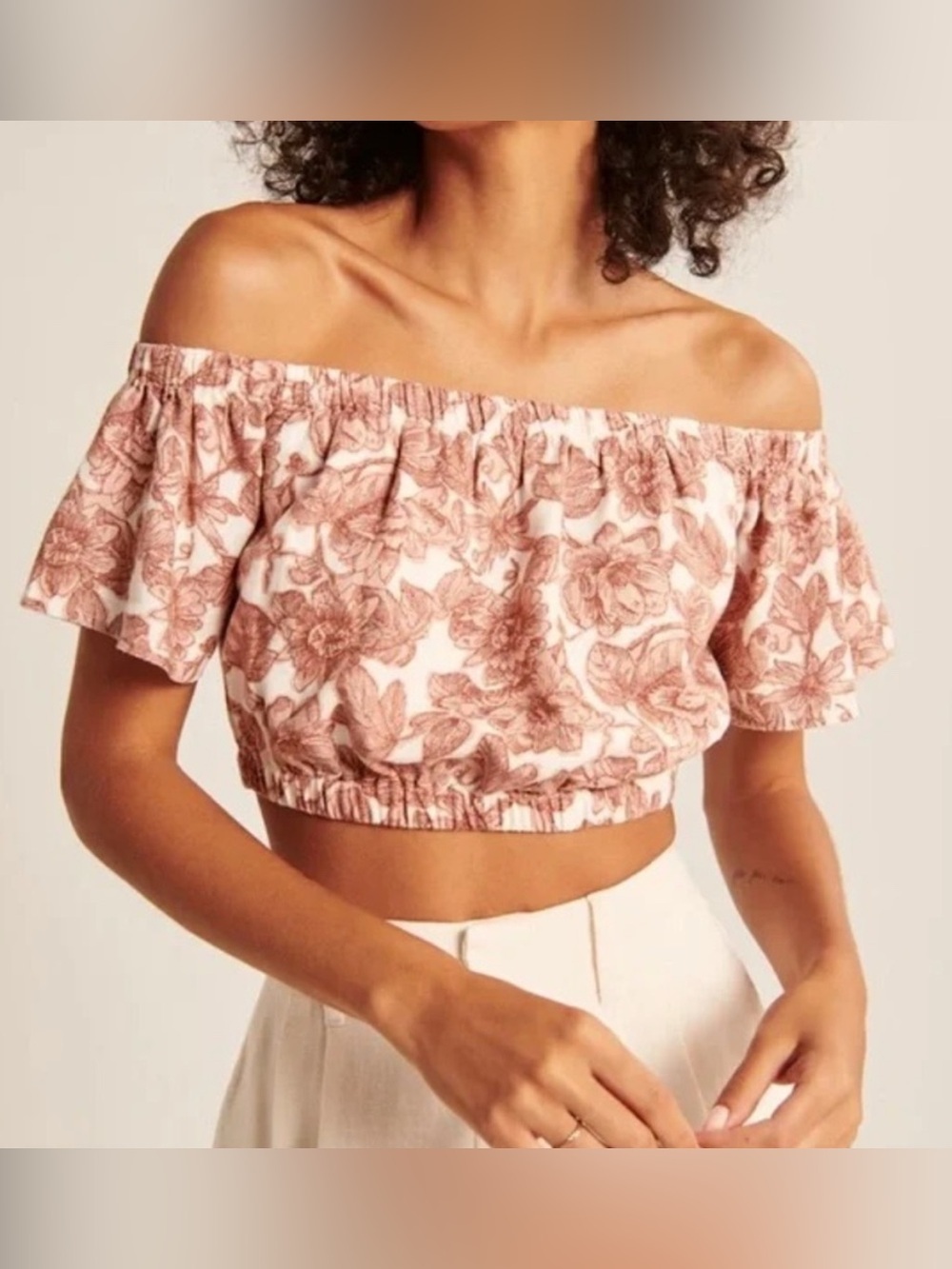 Abercrombie & Fitch off-the-shoulder floral print crop top